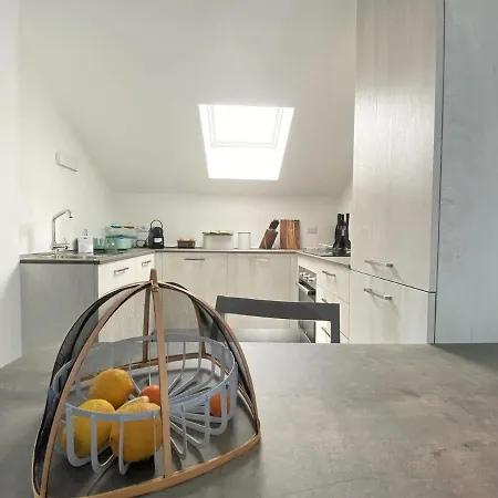 La Rondinella - Loft With Fantastic View On Lake Como דירה